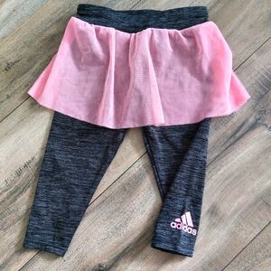 5/25 Adidas leggings